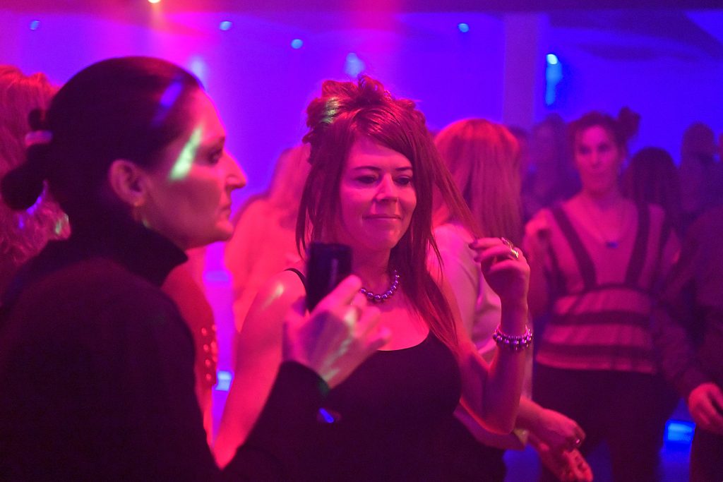 Back to 80 & 90's - Lakehouse